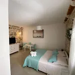 Violet Apartamento