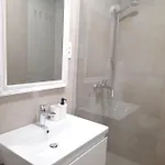 شقة Violet